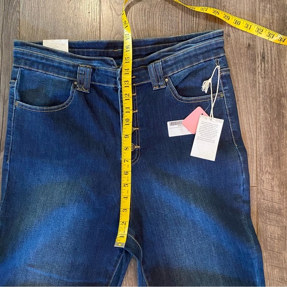 NWT Grace & Lace Jeans button fly flare denim jeans - Picture 9 of 16